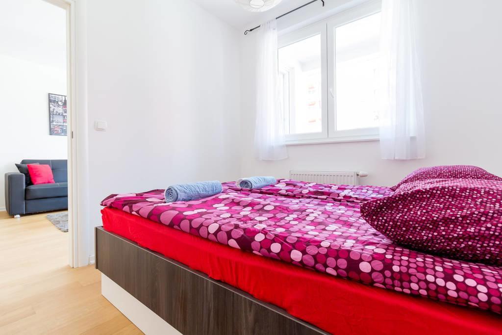 Flexible Selfcheckins 9 - Zagreb - Garage - Electric Vehicle Ccharger - Loggia - New - Apartments Repinc 9 Екстер'єр фото